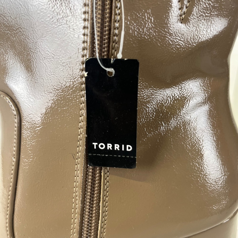 Torrid Taupe Patent Square Toe Triangle Heel Bootie Ankle Boots 7.5 NEW - Picture 5 of 7